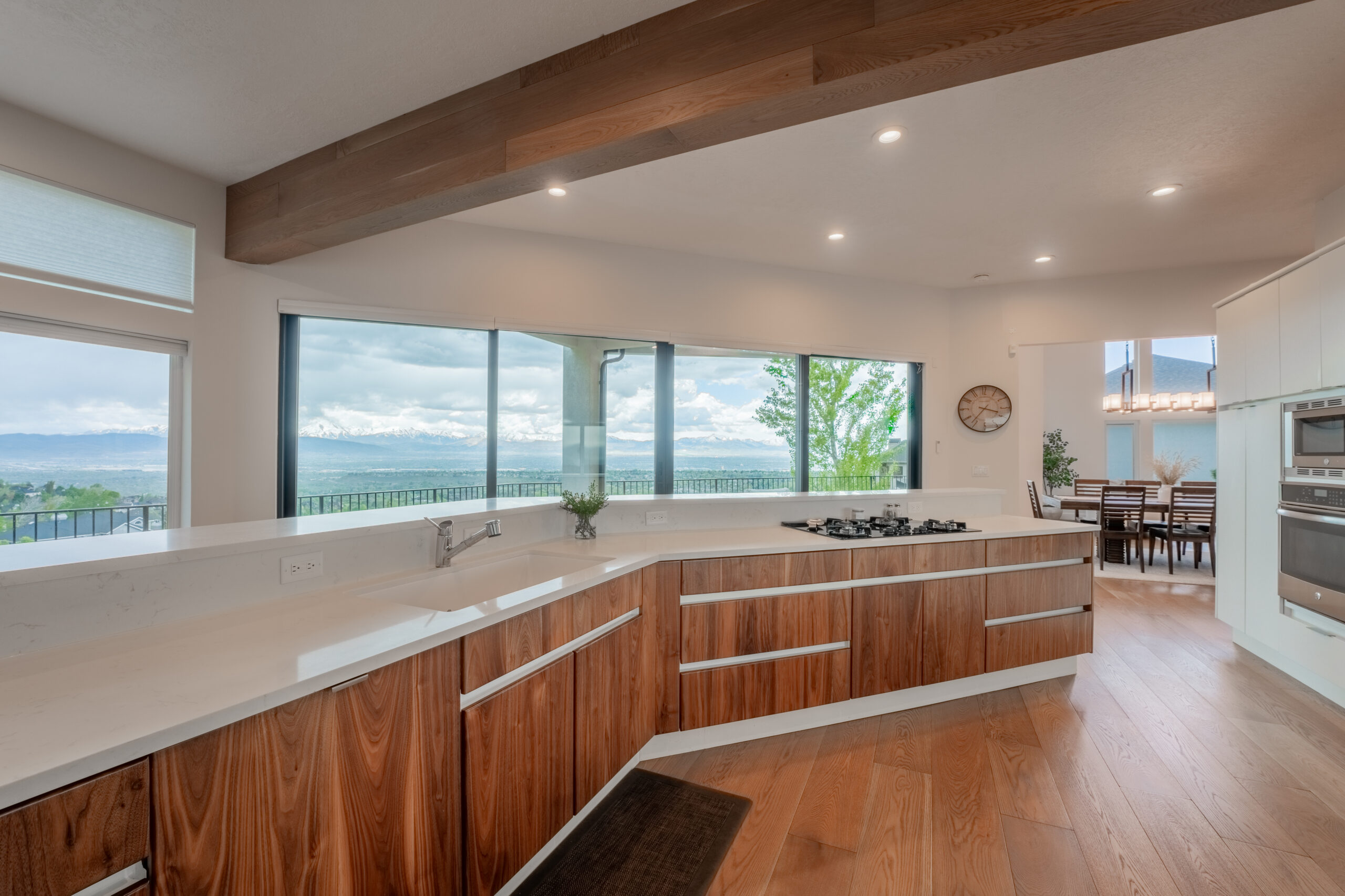 Main Floor - Kitchen